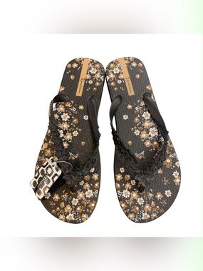 Ipanema NWT Black Floral Flip Flops with Bronze Accents S10